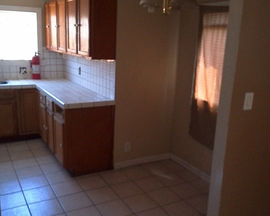 5th image of 1247 W Florence Ave