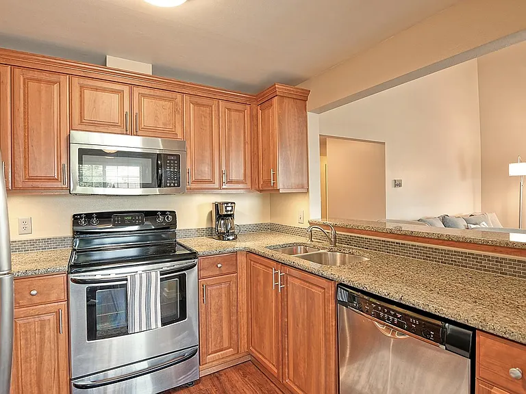 14027 NE 181st St #B305 — Photo 5