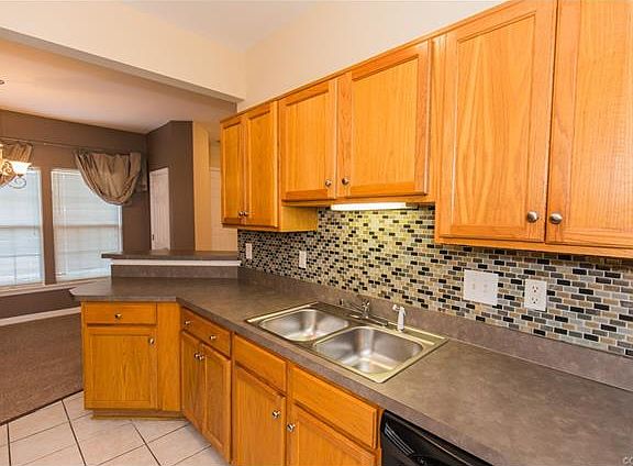 4th image of 7813 Villa Pl #7813