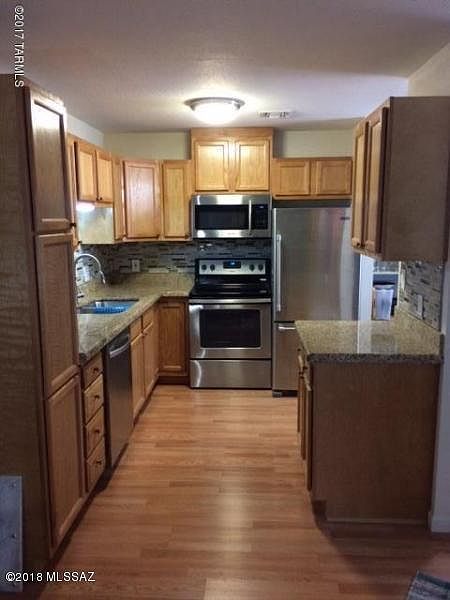 1st image of 804 S Langley Ave