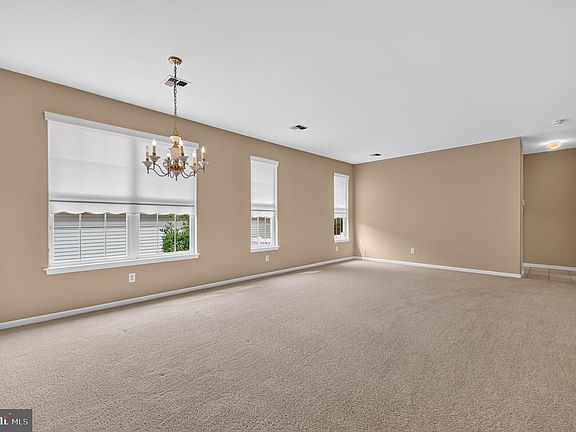 3rd image of 2105 White Fox Way