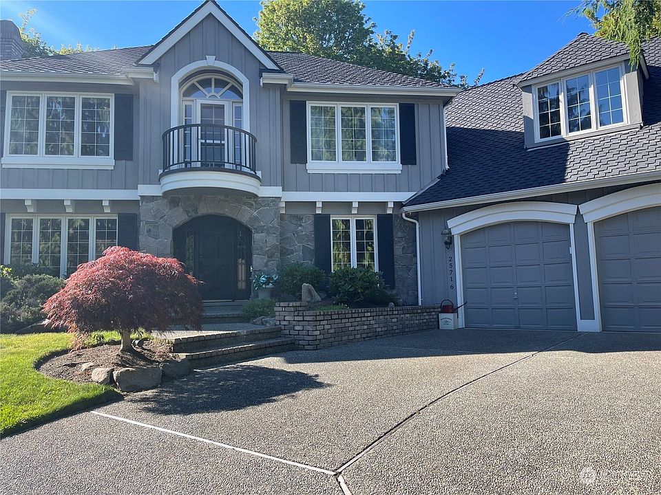 2nd image of 25716 NE 10th Street