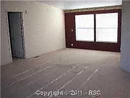 4th image of 19640 Oasis Ave
