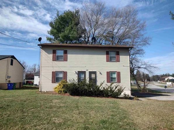270 Fisher St, Christiansburg, VA 24073