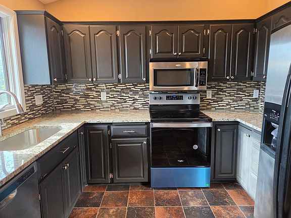 5th image of 707 W Welco Dr