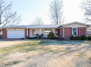 3950 Belcroft Dr, Florissant, MO 63034
