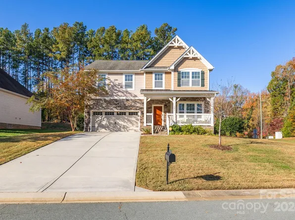 101 Old Well Dr #1, Elon, NC 27244