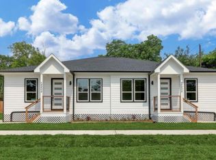 4802 Angleton St #A, Houston, TX 77033