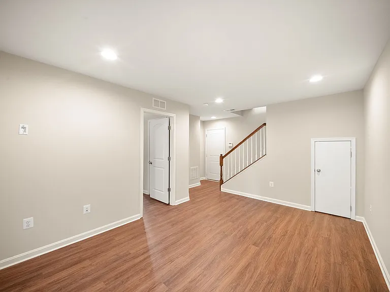 1431 Occoquan Heights Ct — Photo 42