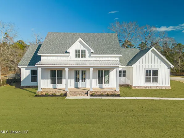 29 Stone Forest Trl, McHenry, MS 39561