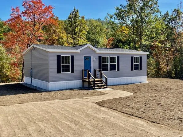 41 Broadmeadow Lane, Porter, ME 04068