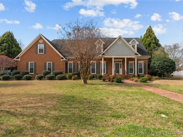 205 Parliament Pl, Dunn, NC 28334