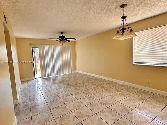 4th image of 8061 Southgate Blvd APT I6
