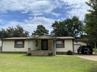 4513 Sunrise Dr, Chandler, TX 75758