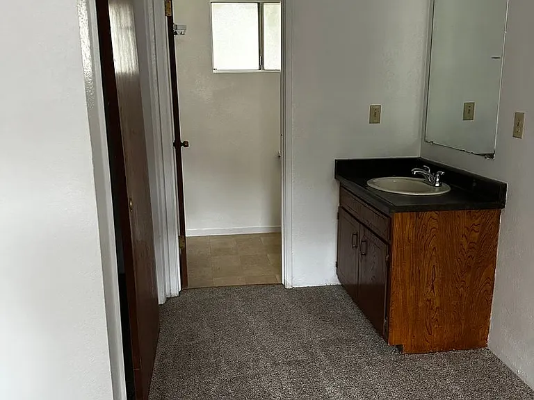 8865 Amapoa Ave #C — Photo 10