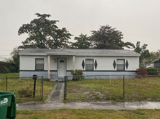 15741 NW 17th Pl, Miami Gardens, FL 33054