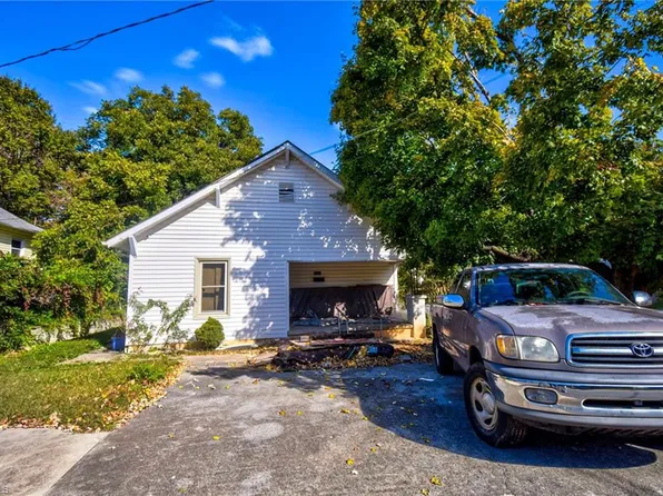 1341 Verdun St, Winston Salem, NC 27107