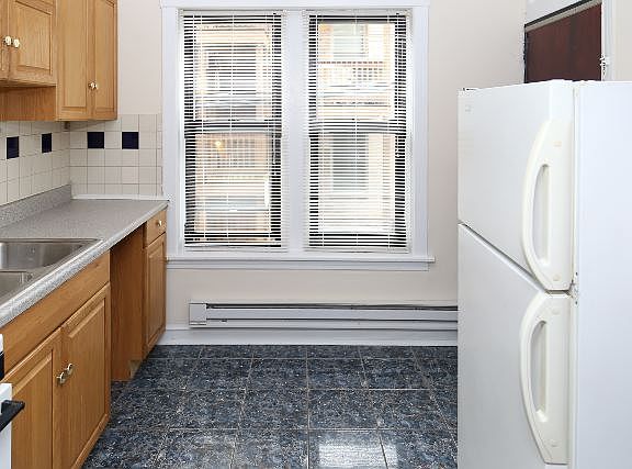 3rd image of 2842 N Orchard St #117019