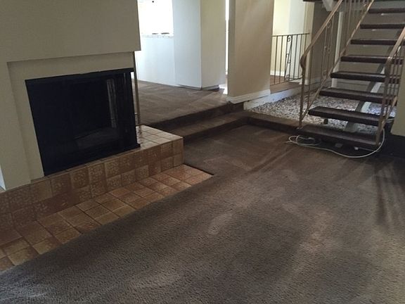 4th image of 10507 Western Ave #1
