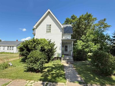 32338 White St, Kirkland, IL, 60146