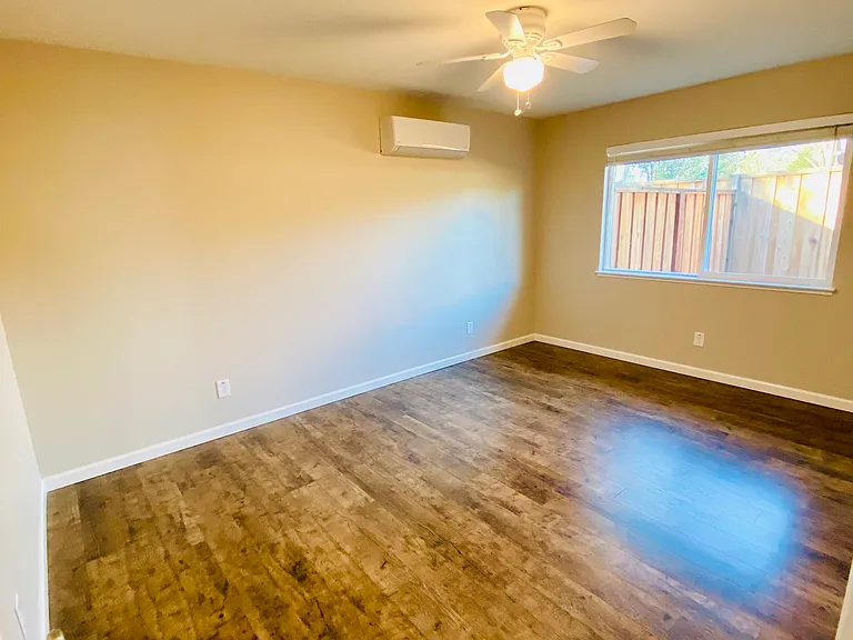 1522 Merritt Ln #A — Photo 11