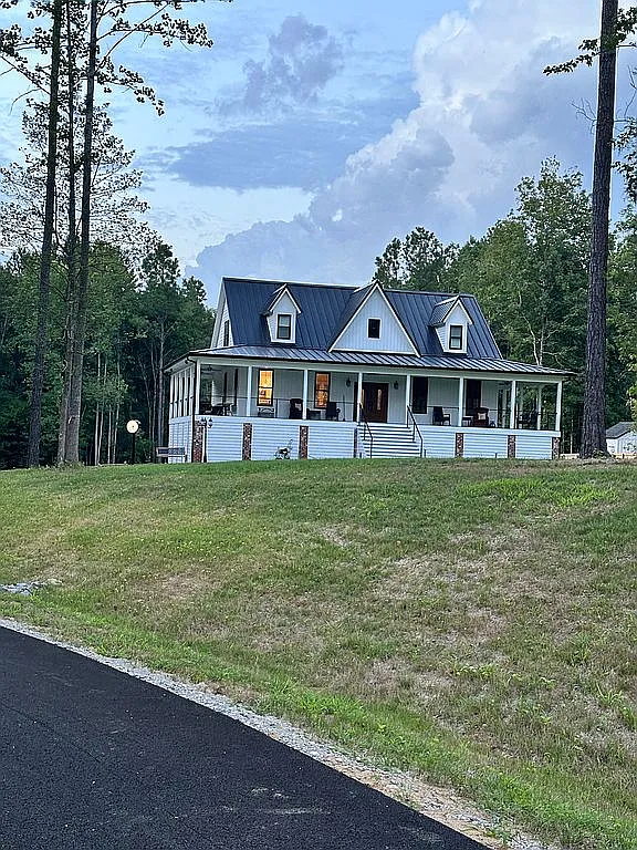 15710 River Rd photo 1