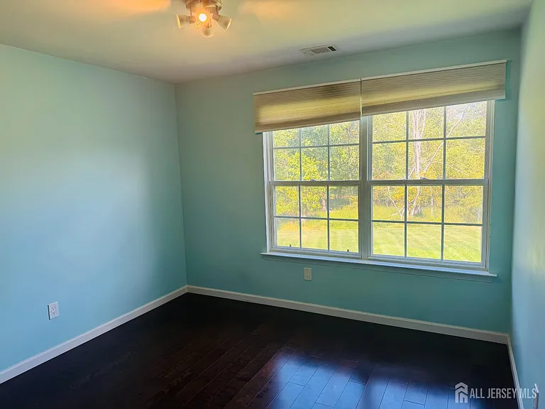 171 Nebula Rd — Photo 17