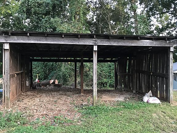 4th image of 3043 Decatur Hwy