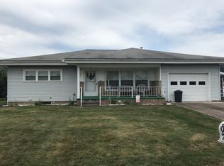 502 Rebecca St, New Martinsville, WV 26155