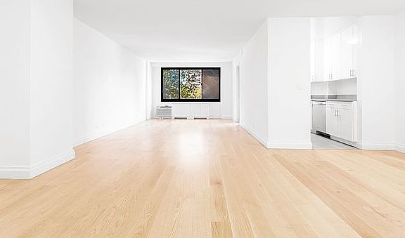 4th image of 10 W 135th St APT 4S