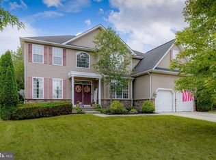 2015 Ridings Dr, Williamstown, NJ 08094