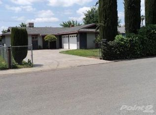 513 Randy St, Porterville, CA 93257