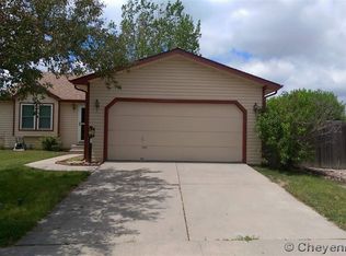 2306 Rooks Ave, Cheyenne, WY 82007