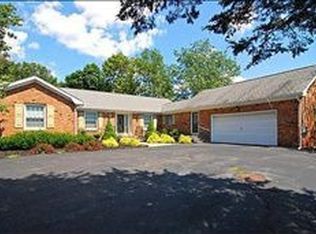 20 Manor Dr, Newton, NJ 07860
