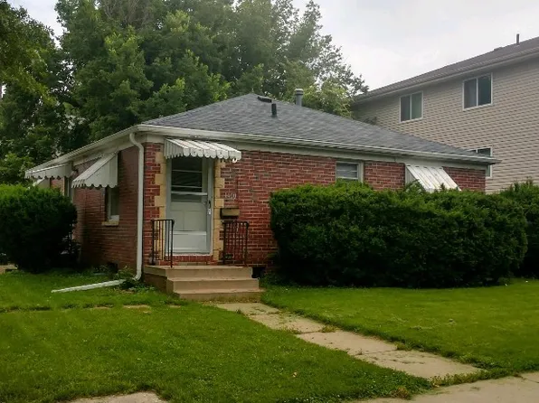 1400 F/836 St S, Lincoln, NE