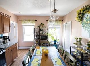 1 Plane St #2, Worcester, MA 01604