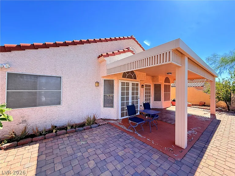 8121 Sedona Sunset Dr — Photo 25