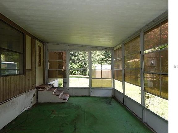 3rd image of 1123 SE 6th Ave