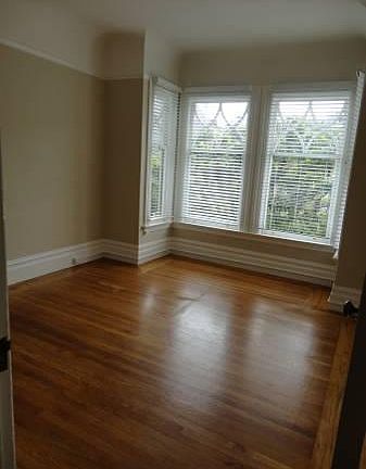3rd image of 160 Beulah St #162A