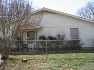 205 NW 17th St, Mineral Wells, TX 76067