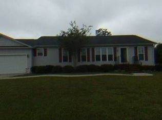 100 Deer Tree Dr, Murrells Inlet, SC 29576