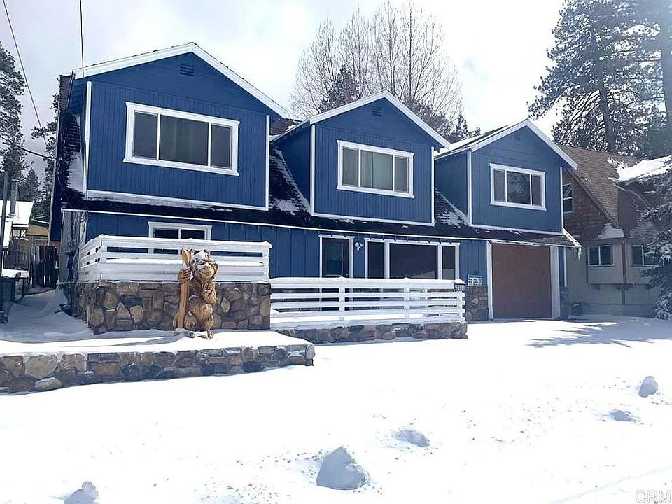 1st image of 42988 Moonridge Rd