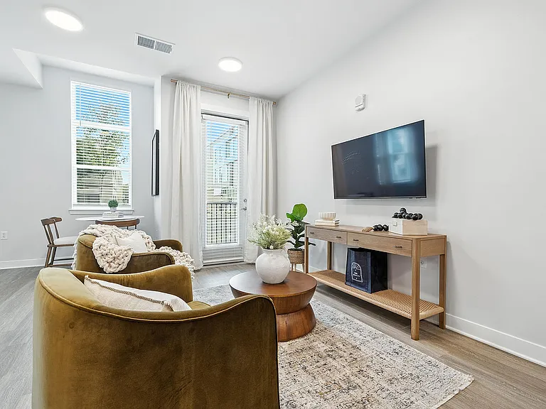 Bright & Modern Living Area