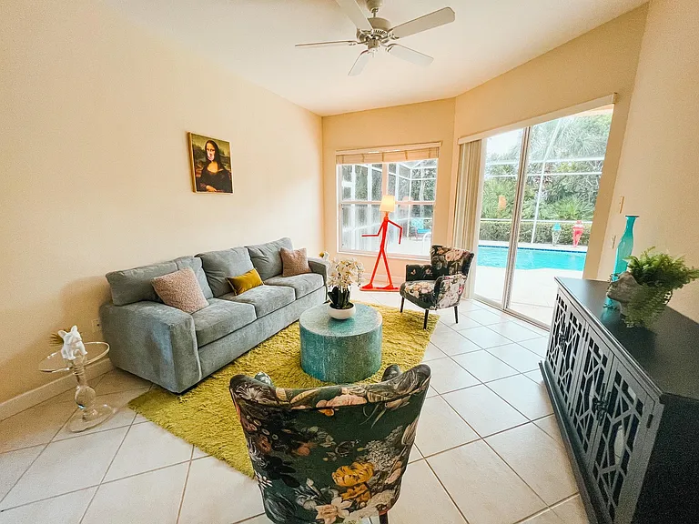 6243 Ashwood Ln — Photo 8