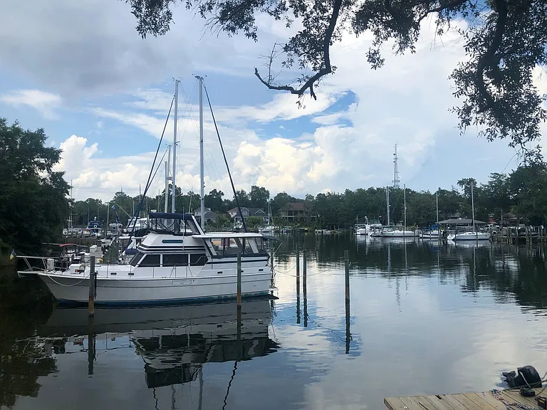 300 Yacht Club Dr #11-A — Photo 14