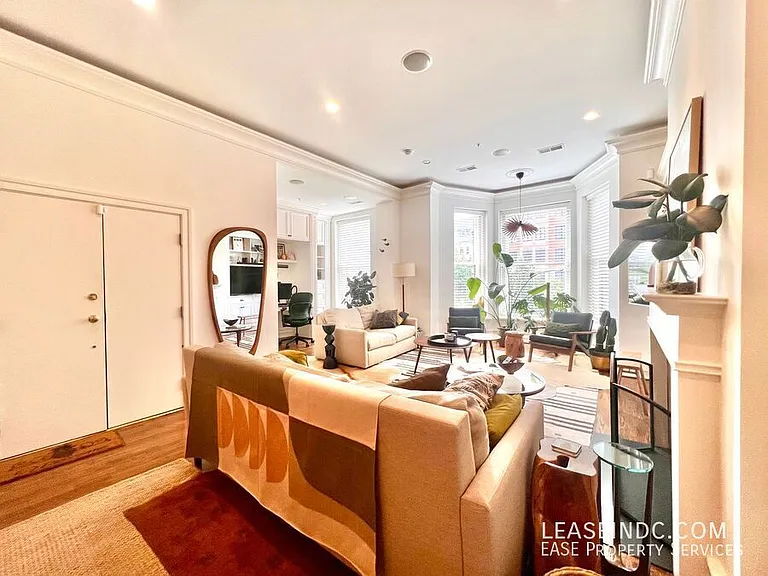 1631 16th St NW #2 — Photo 3