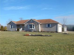 3923 Meander Dr, Mineral Ridge, OH 44440