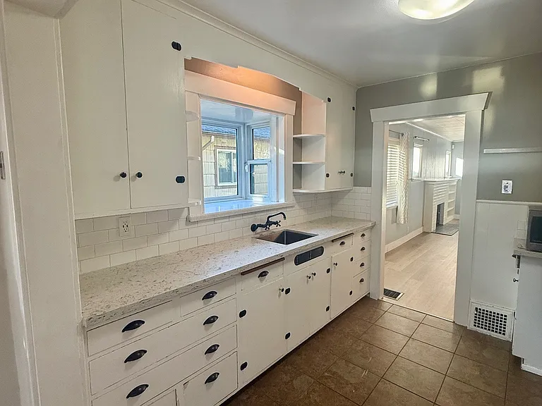 4315 Fawcett Ave — Photo 23