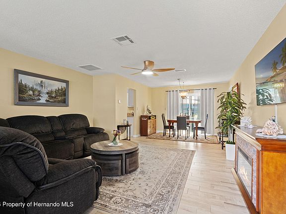 5th image of 4114 Orchid Dr