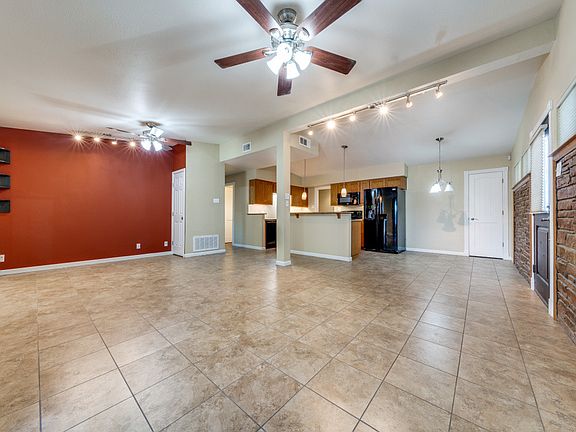 4th image of 510 Wayside Dr